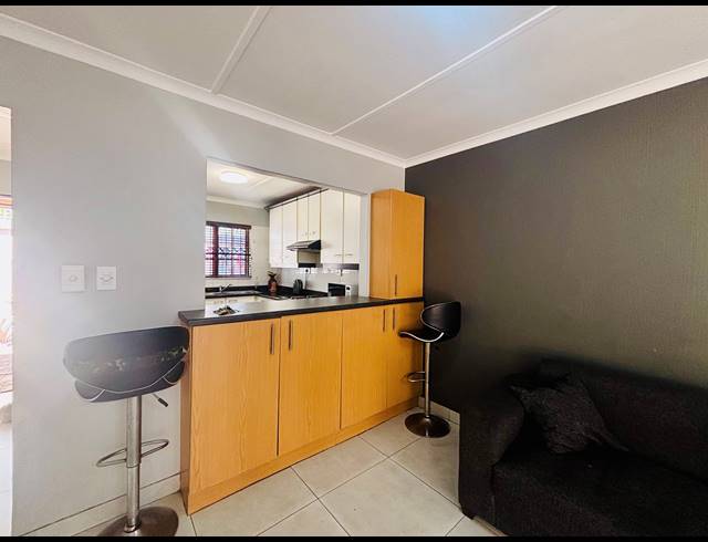 2 BEDROOM APARTMENT TO LET IN MUSGRAVE